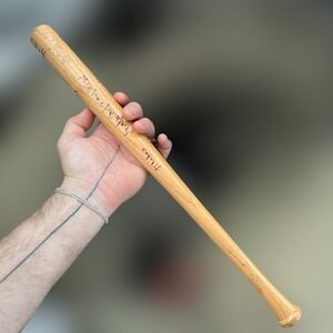 VTG Louisville Slugger 18in Bat Wood Babe Ruth USA Signed Souvenir Little League